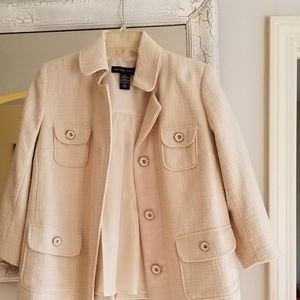 Beautiful cream blazer